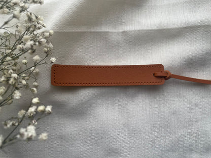 Leder Lesezeichen mit Wunschgravur